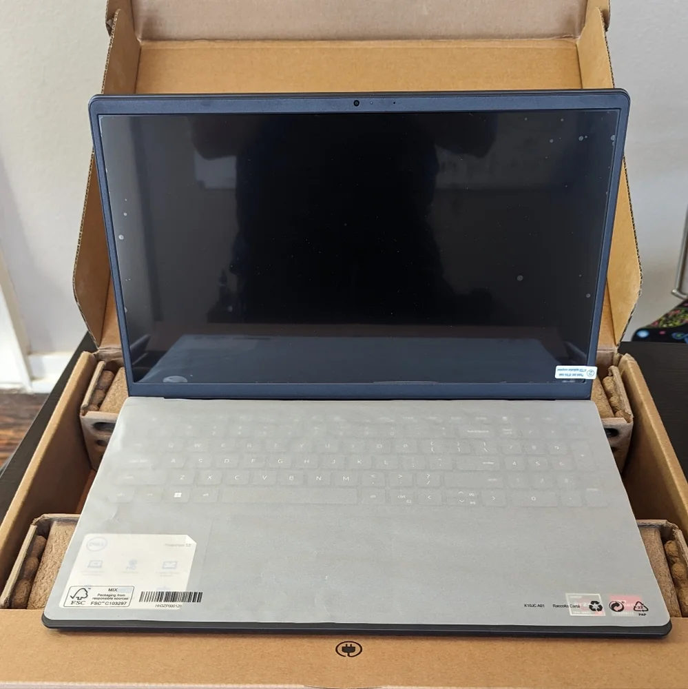 Dell Inspiron 15.6